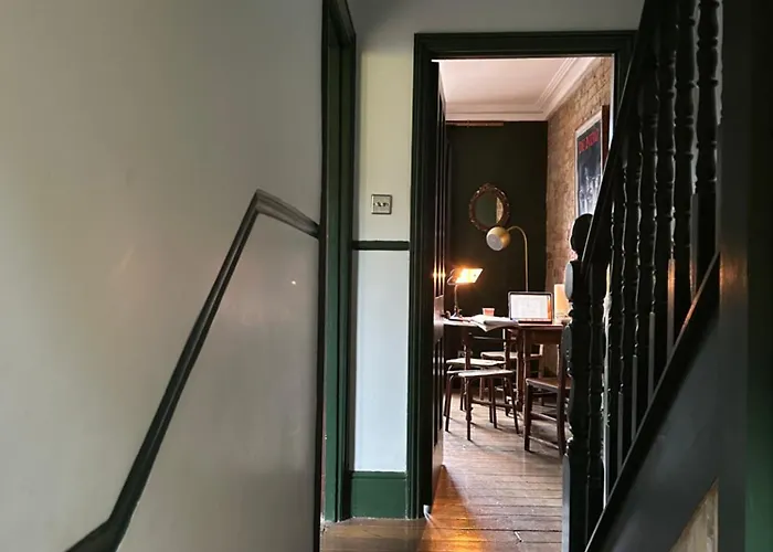 Campania & Jones House