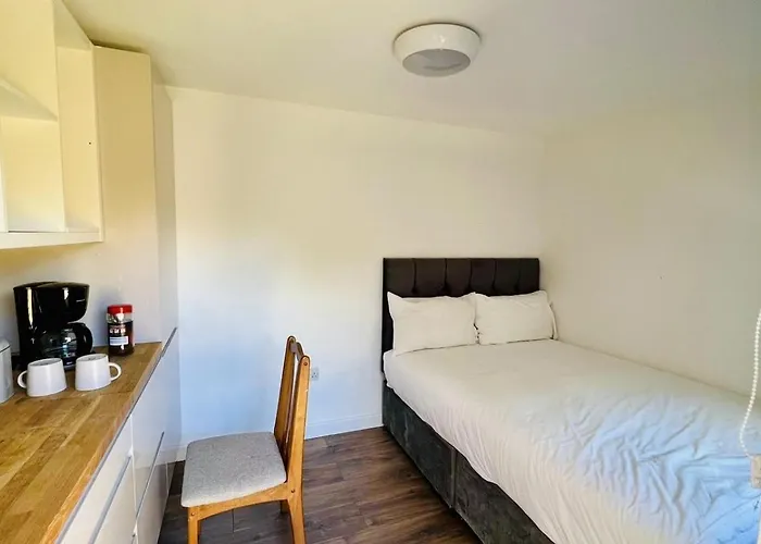 Wood Green Rooms