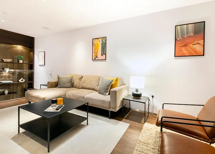 Gorgeous 3 Bed House In Paddington
