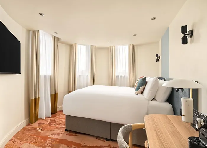 5 sterren hotel: London Bloomsbury Square Hotel By Ihg