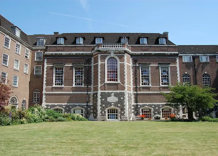 Vakantieverhuur: Goodenough College - University Residence